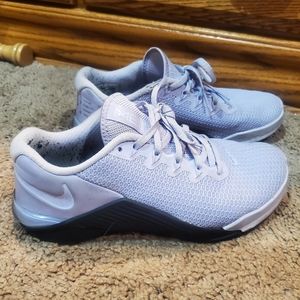 Metcon 5 Nikes